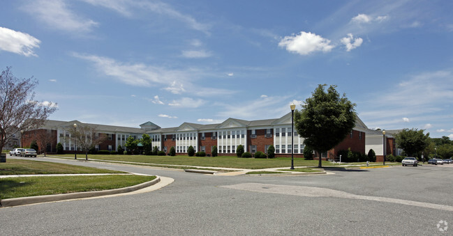 Building Photo - Market Square