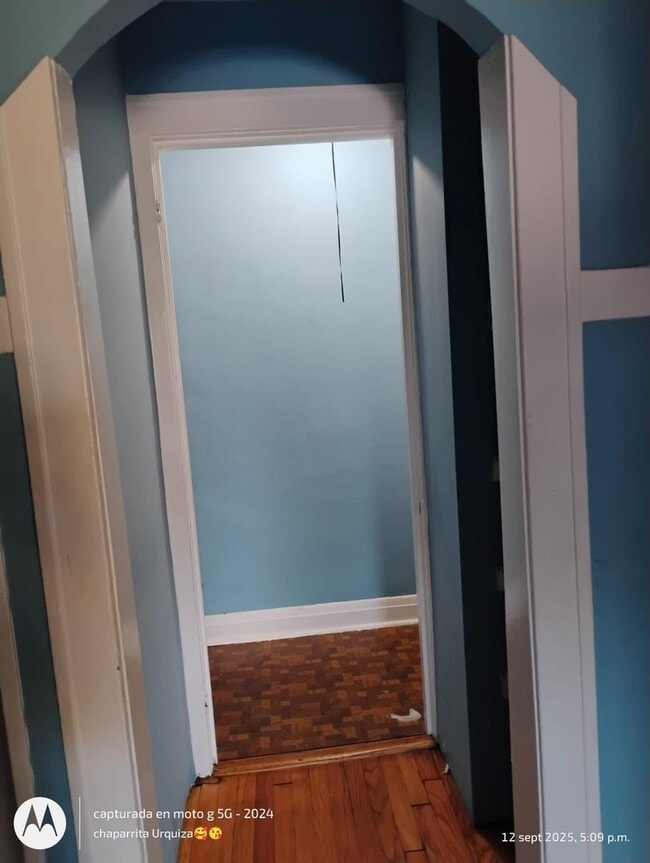 Building Photo - 419 N Princeton Ave