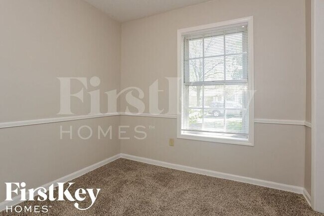 Building Photo - 6156 Lacewood Cove