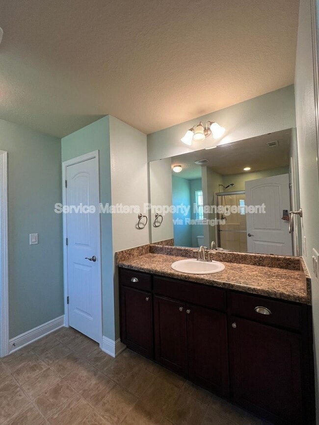 Building Photo - 4496 Fiske St
