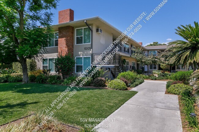 Building Photo - Huntington Drive Apartments