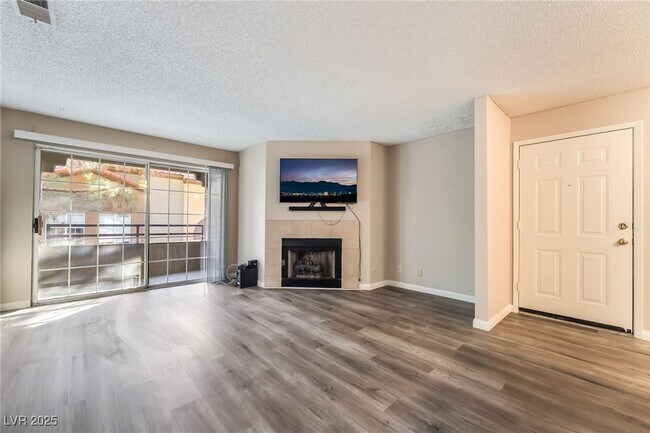 Building Photo - 2200 S Fort Apache Rd