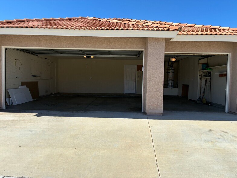 Building Photo - 2614 Sycamore Ln