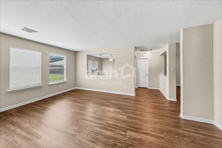 Building Photo - 3846 Clobourne Crossing Ln