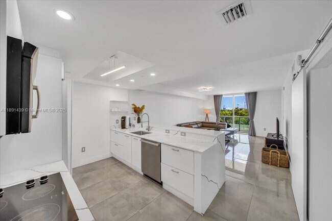 Building Photo - 50 Biscayne Blvd