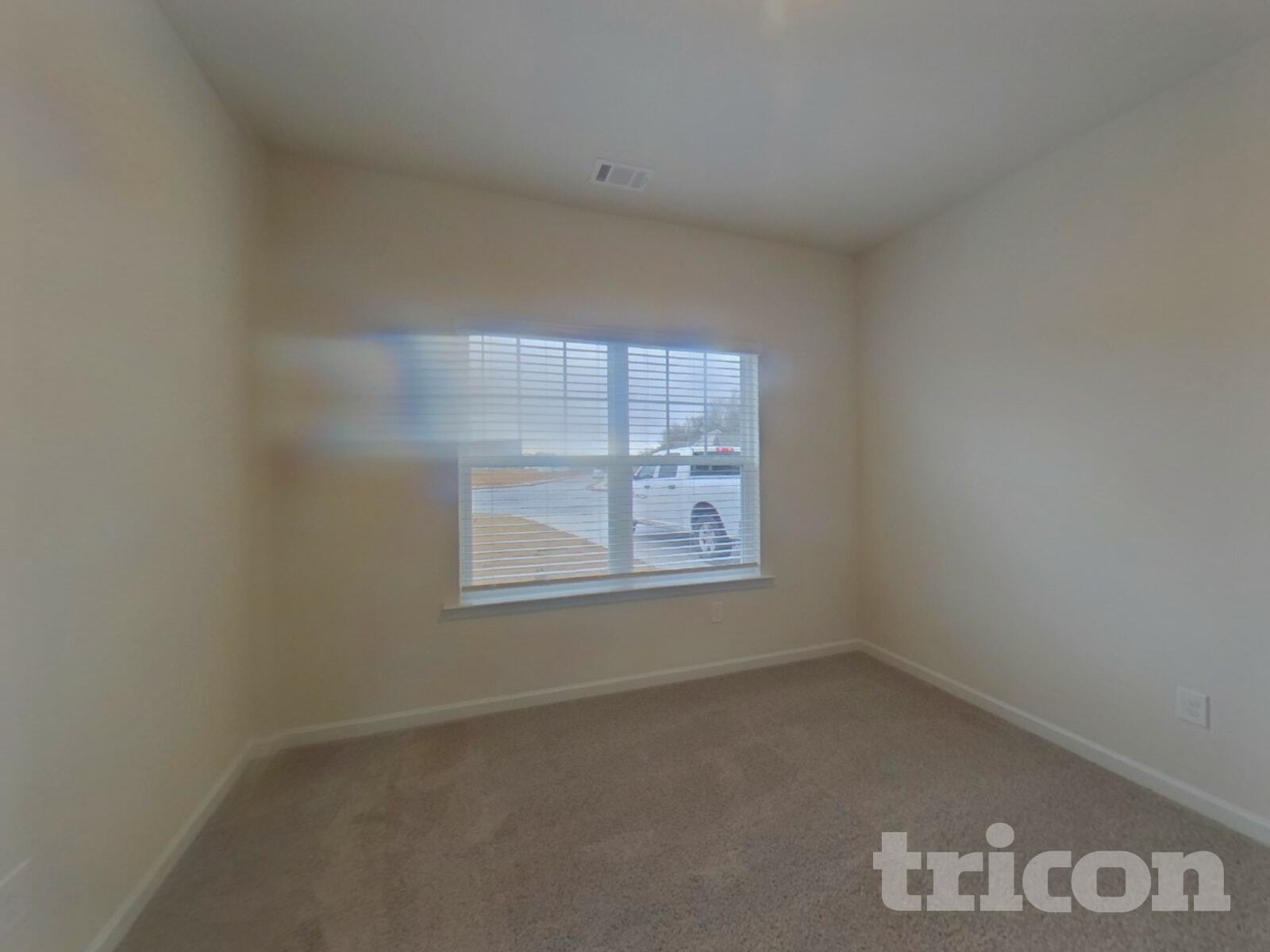 Building Photo - 280 Oliver Dr