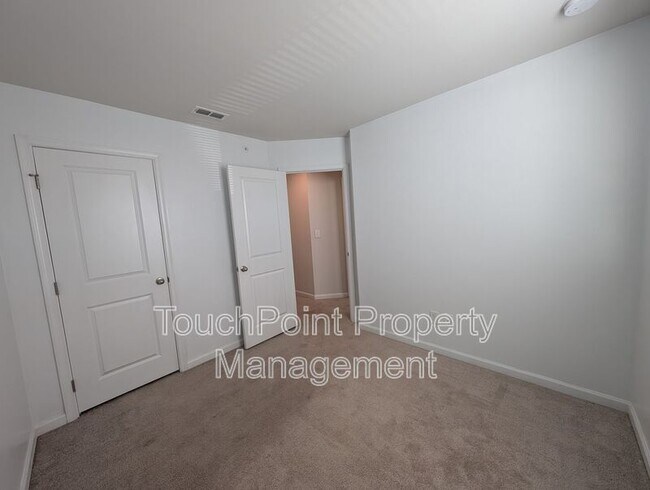 Building Photo - 5020 Winding Jordan Ln