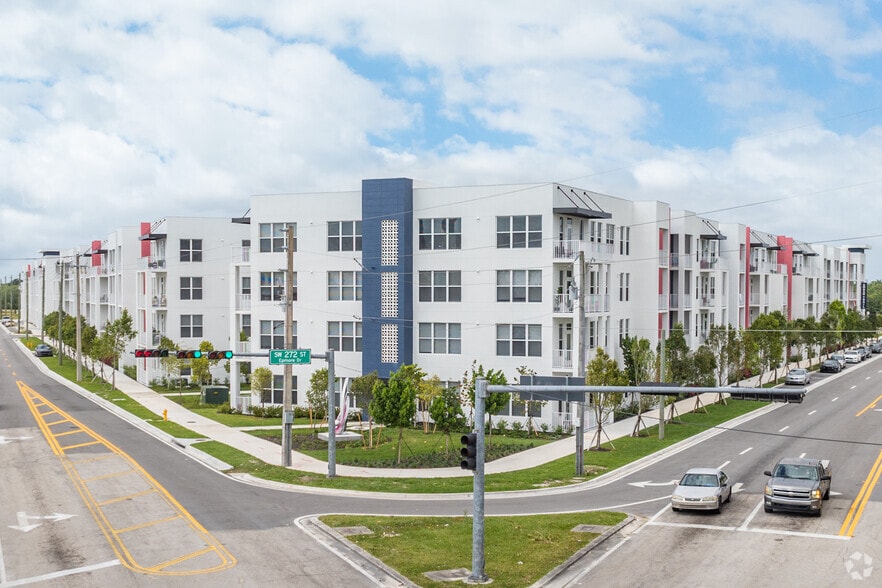 Ambar Trail 15000 SW 272th St Homestead FL 33032 Apartment Finder