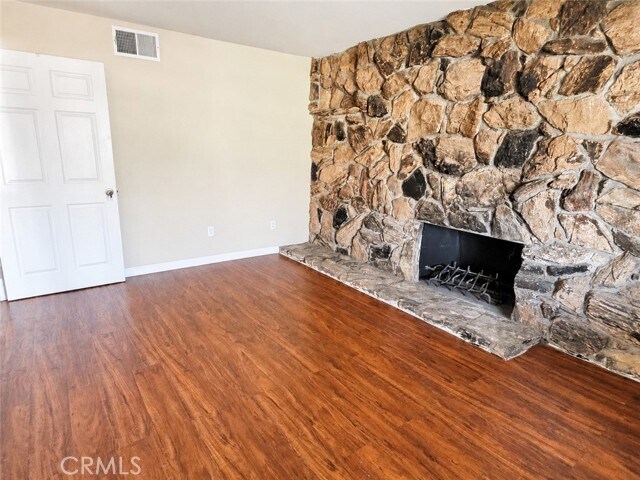 Building Photo - 2073 Tulip Ct