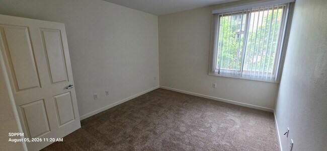 Building Photo - DOWNTOWN SAN DIEGO - LITTLE ITALY Nice 2 Bedroom 2 Bath Condo in Piazza Palermo. AVAILABLE NOW!