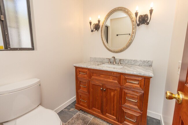 Building Photo - Iconic A-Frame Encinitas 4 Bed + Studio Sp...