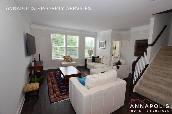 Building Photo - 318 Bright Light Ct