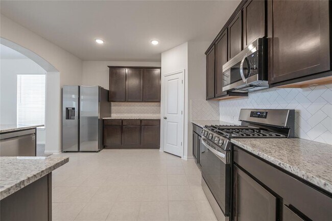 Building Photo - 313 Sonbria Pass