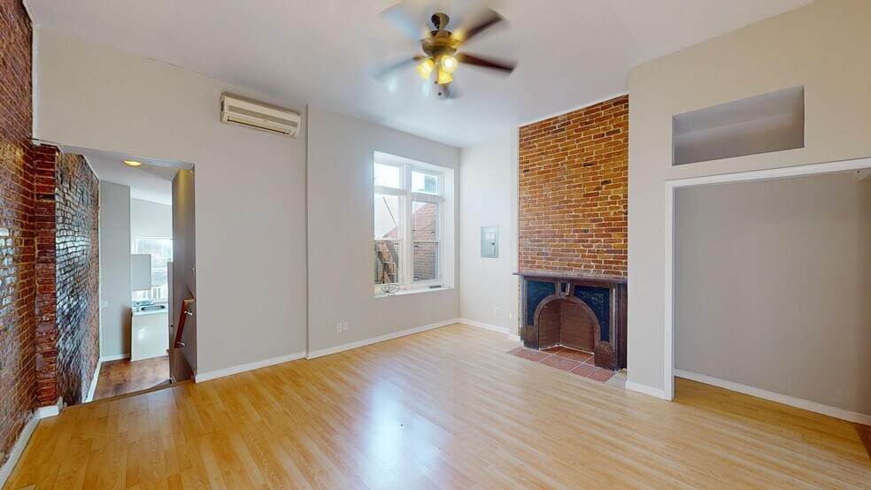 Building Photo - 1705 N Calvert St