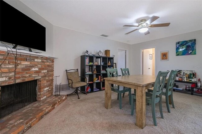 Building Photo - 2907 Little John Rd