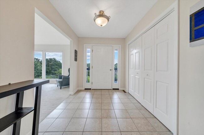 Building Photo - 504 Cedar Orchard Dr W