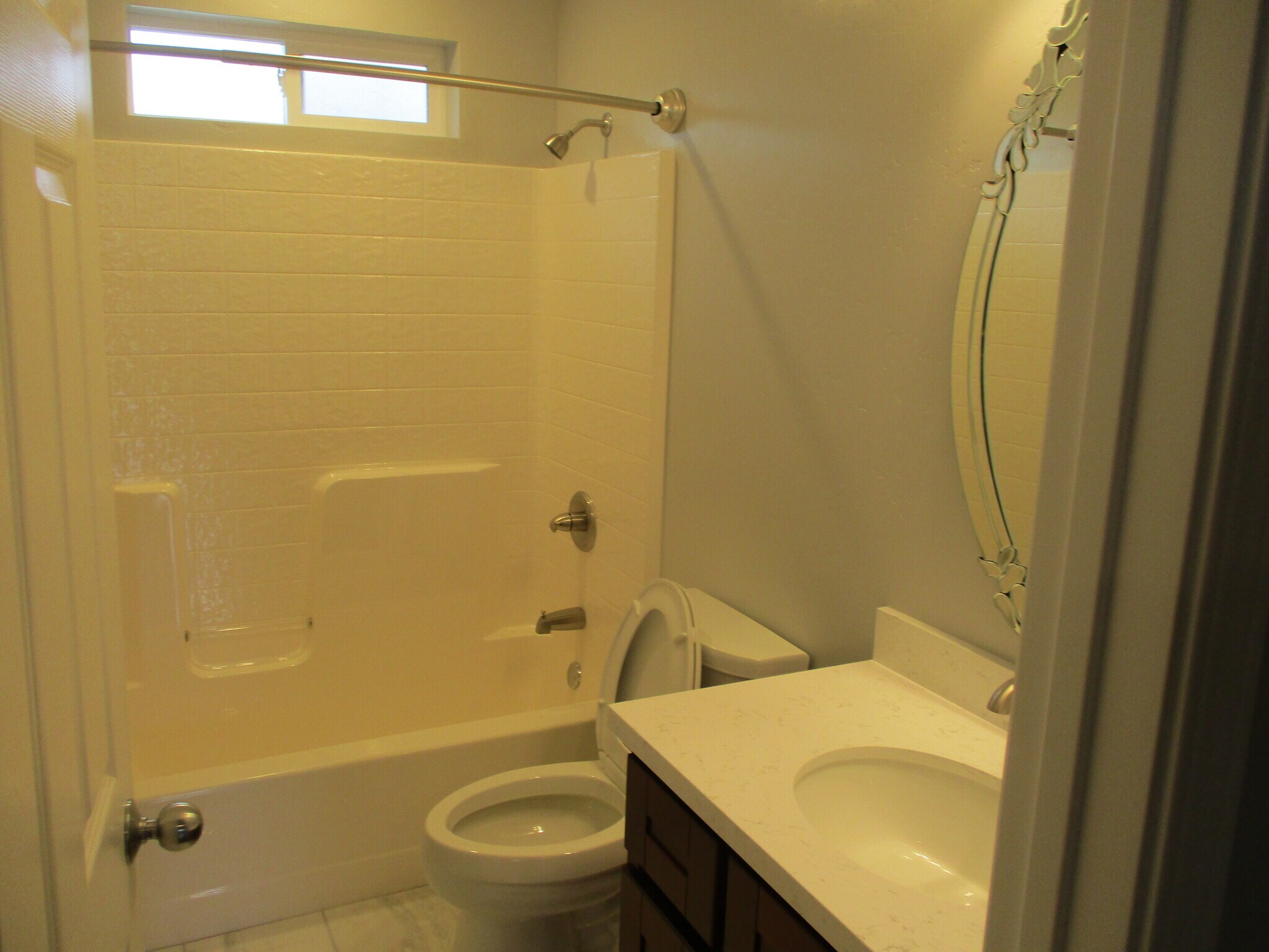 Building Photo - 1472 Hervey Ln