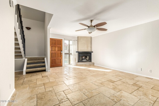 Building Photo - 1401 E Puget Ave