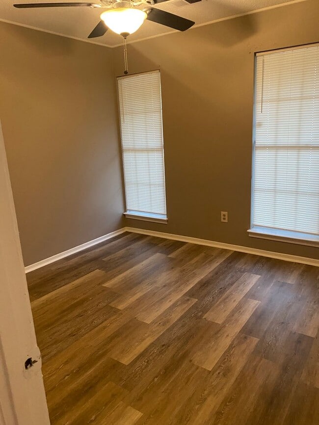 Building Photo - COMING SOON!! Spacious 3-Bedroom, 2-Bath Home in Horn Lake – Only $1,550/Month!