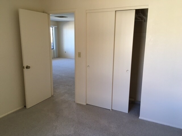 Building Photo - End Unit Two Bedroom Condo in North Prescott