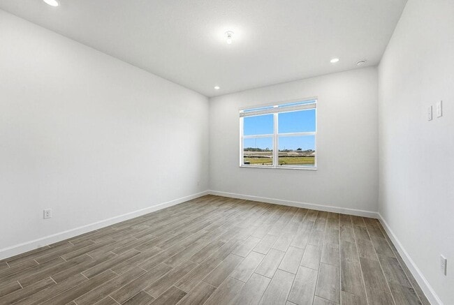 Building Photo - 3790 Harborside Ave