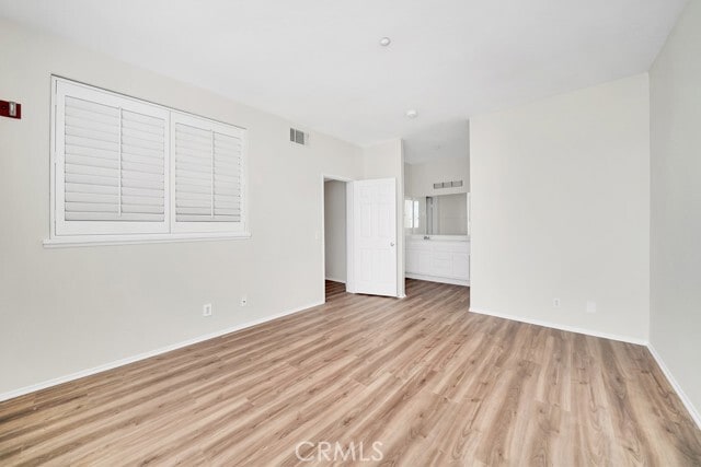 Building Photo - 1402 Elk Grove