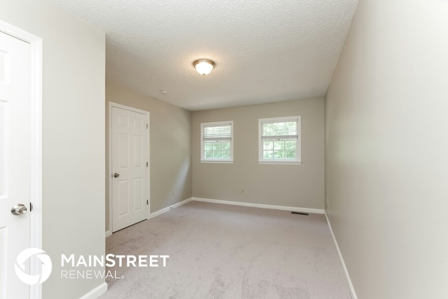 Building Photo - 2539 Old Mill Rd