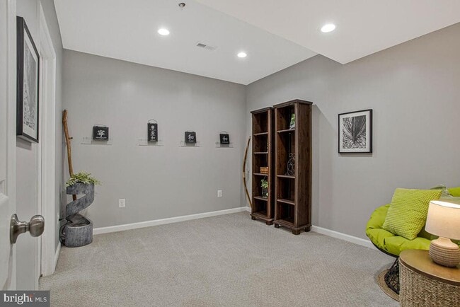 Building Photo - 12902 Crickmore Trace