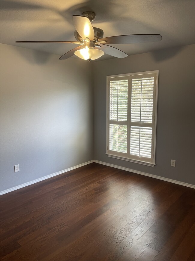 Building Photo - 25118 Flaming Arrow