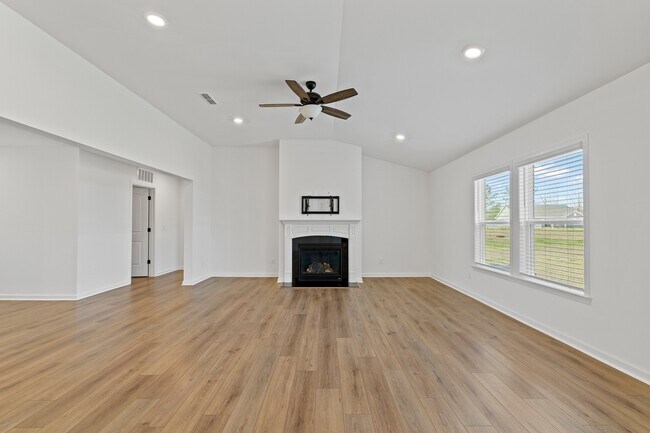 Building Photo - 7508 Frasier Fir Pl