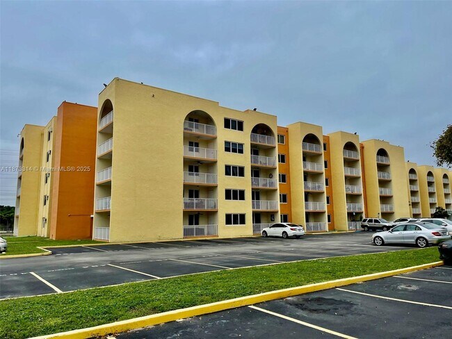 Building Photo - 7000 NW 186th St