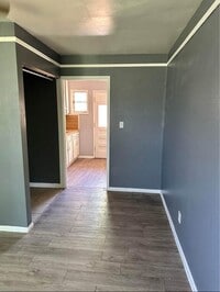Building Photo - 2711 Duncan Dr
