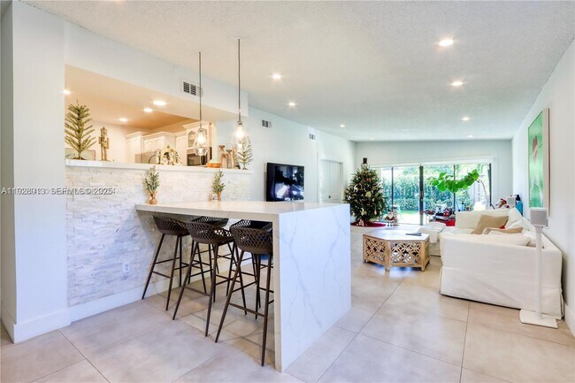 Primary Photo - 10478 SW 75th Ln