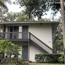 Building Photo - 138 America St