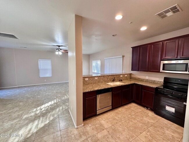 Building Photo - 12972 N 88th Ave