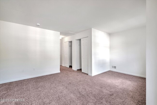 Building Photo - 9 Esplanade Way