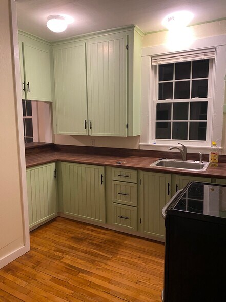 Building Photo - 175 Prospect St