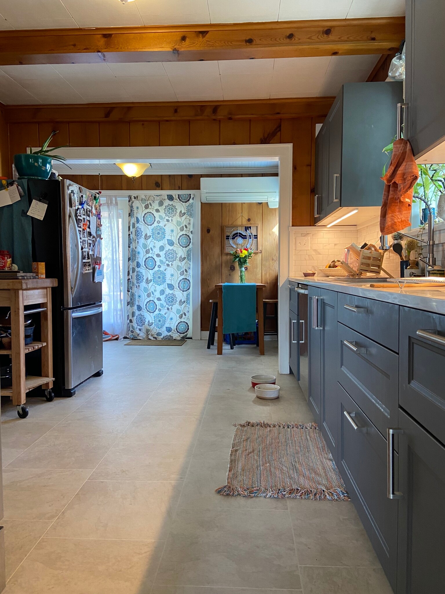 Kitchen - 6814 North Boston Avenue