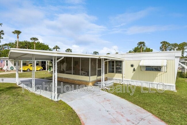 Building Photo - 77 Wildwood Ln