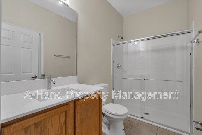 Building Photo - 1413 Retreat Cir