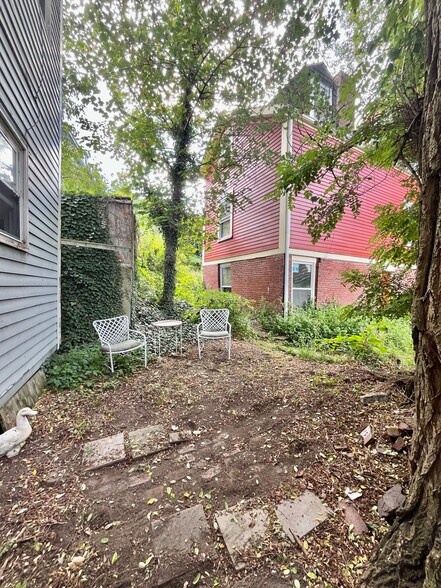 Building Photo - 10R Gardner St