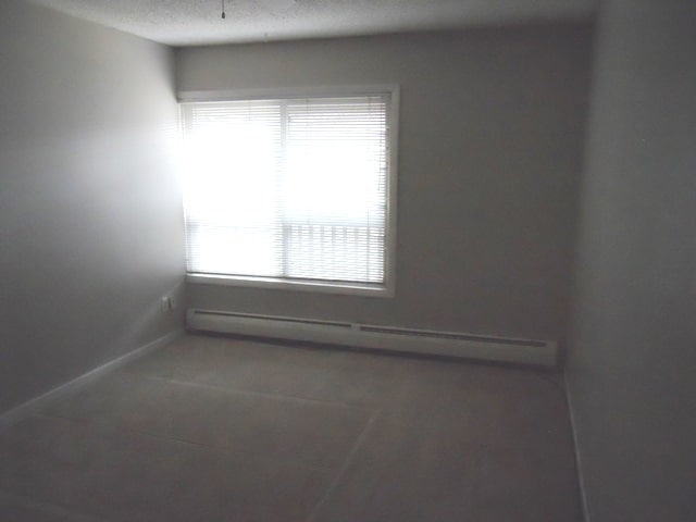 Building Photo - 2 Bedroom !!!