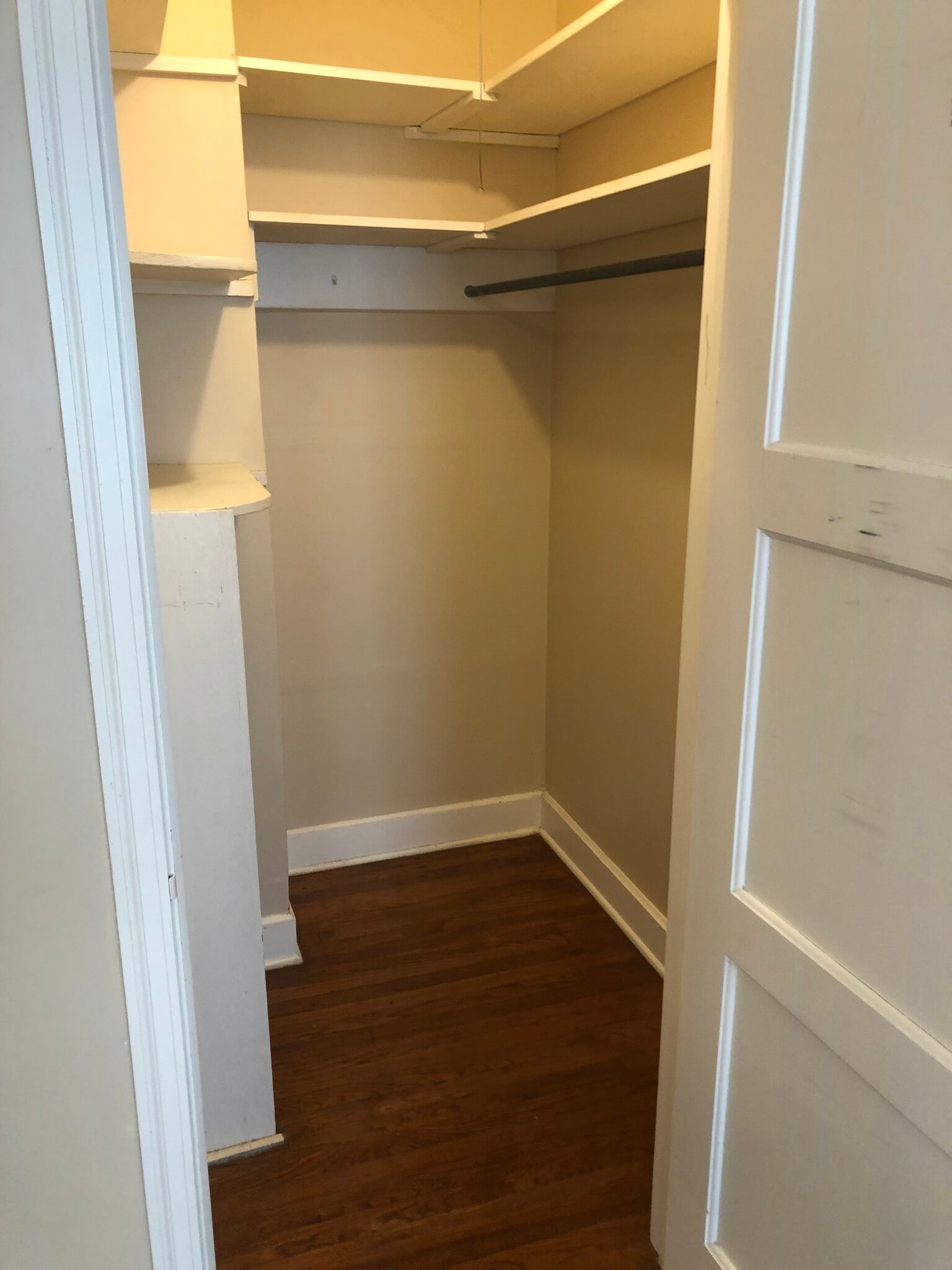 Master Bedroom Walk-In Closet Detail - 1623 Ivy St