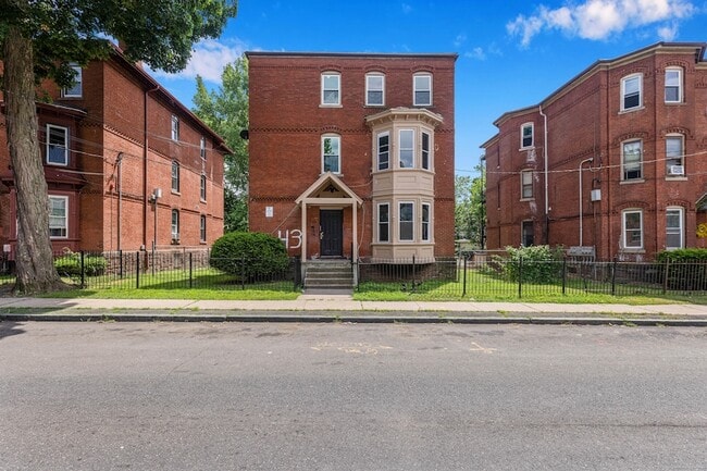 Primary Photo - 43 Seyms St