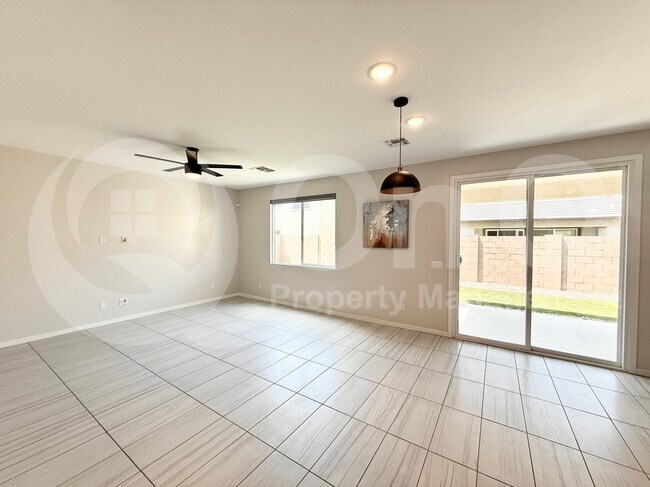 Building Photo - 17769 W Cassia Way