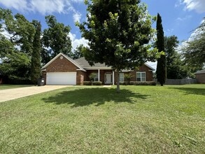Building Photo - 204 Mahan Dr
