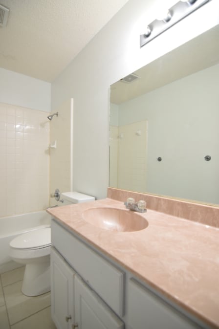 Building Photo - 4100 Sand Dollar Dr