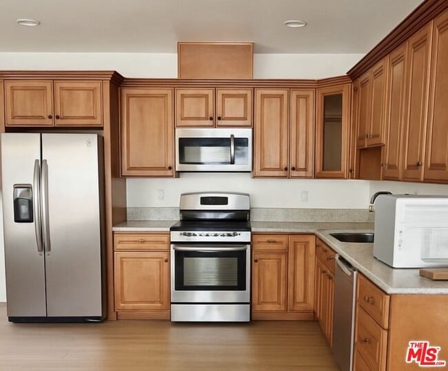 Building Photo - 4516 Ramsdell Ave