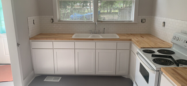 Kitchen reno almost complete! - 1333 Laurel St