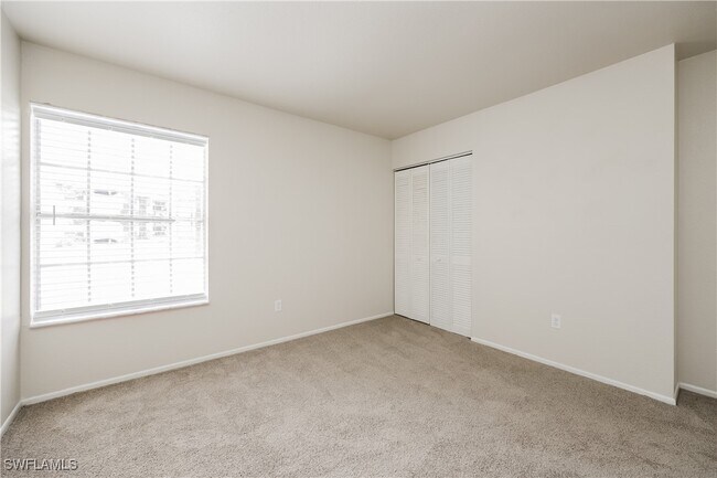 Building Photo - 4740 Escalante Dr